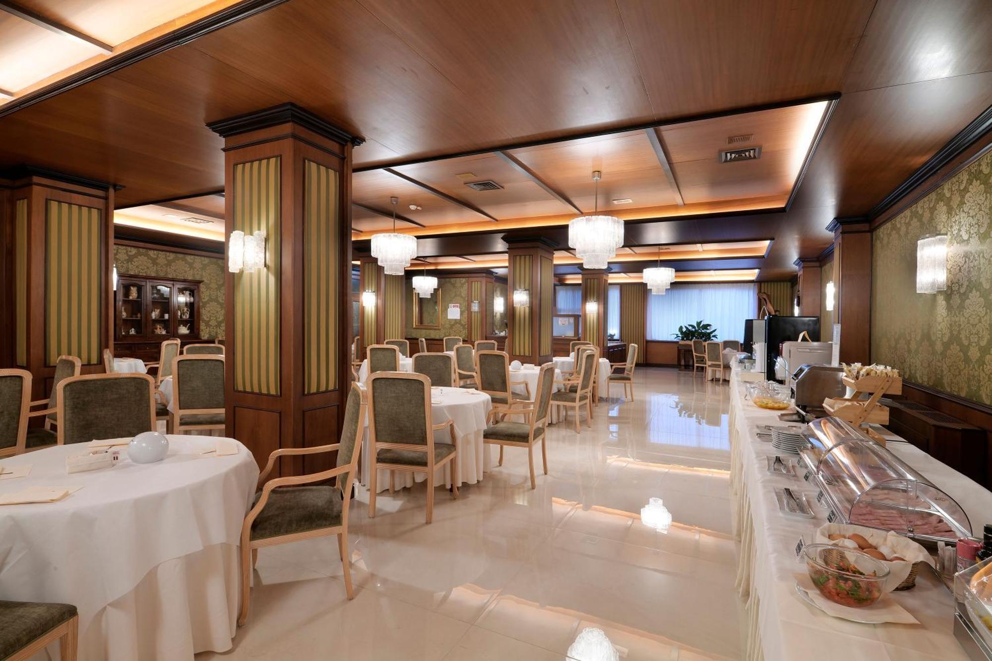Hotel Delle Palme ليتشي المظهر الخارجي الصورة