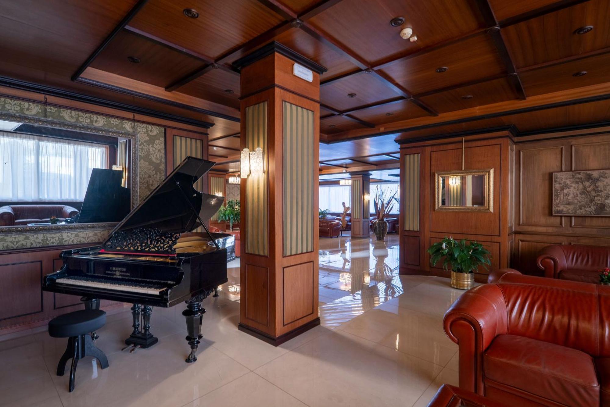 Hotel Delle Palme ليتشي المظهر الخارجي الصورة